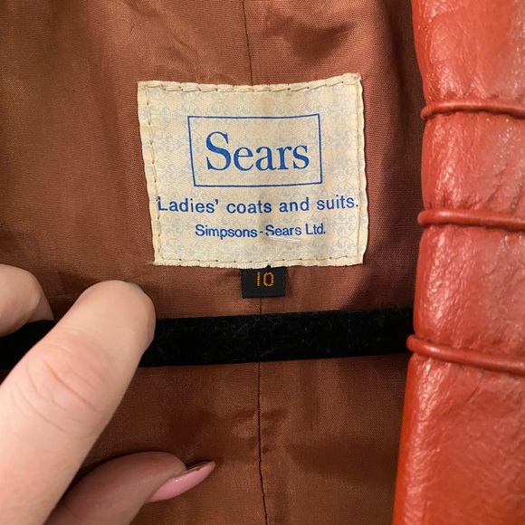 ⬇️⬇️HUGE PRICE DROP ⬇️RARE FIND! Wow! Beautiful Vintage Leather jacket - Picture 7 of 11